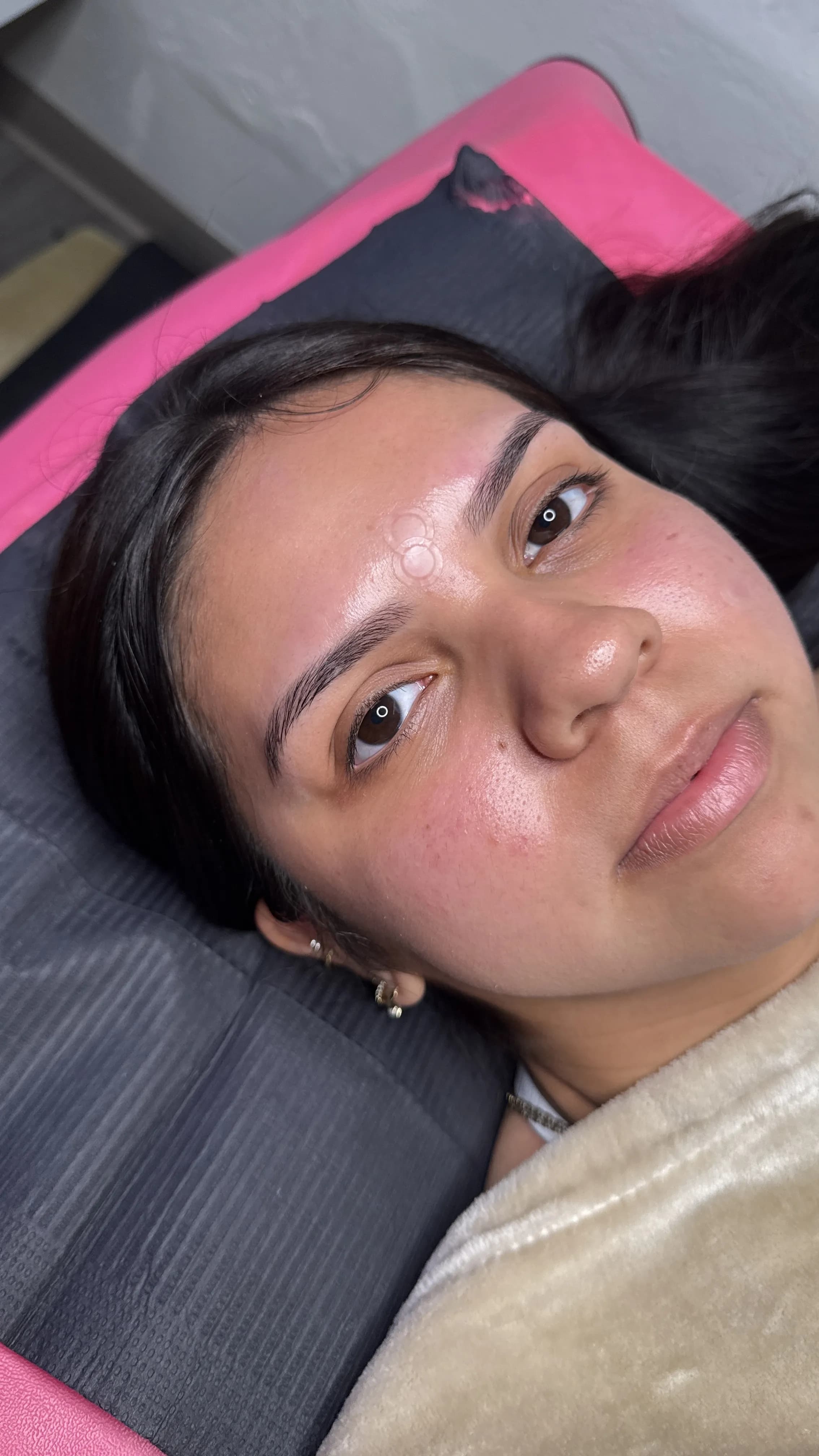 Eyelash lift before treatment